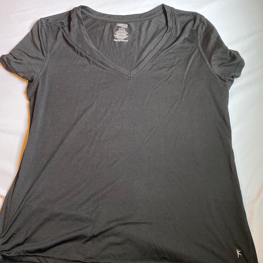 Danskin Now black semi fitted athletic shirt